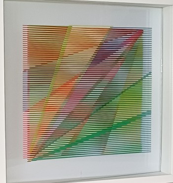 Nr. 2 Analogie V 2024 Glas UV-verklebt Off-Set 37 x 37 x 6 cm