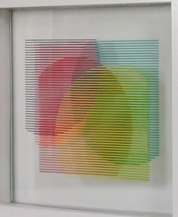 Nr. 3 Analogie III 2024 Glas UV-verklebt Off-Set 26 x 26 x 5 cm