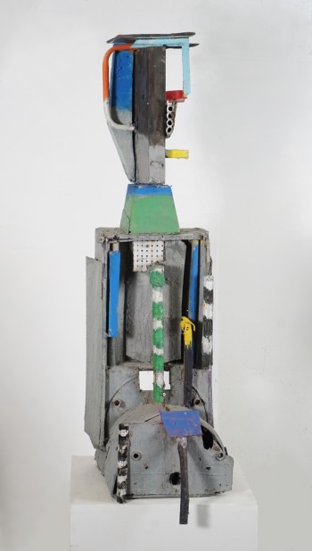 Nr. 44 Querfigur 2026 versch. Mat. bemalt 130 x 40 x 60 cm